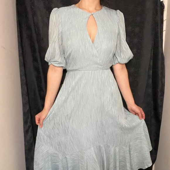 Maison Tara Dresses & Skirts - Maison Tara Mint Keyhole Dress